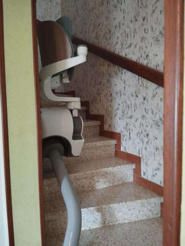 Photo de la référence Monte chaise pour vos escaliers à PONT-DE-L'ISERE (26600)