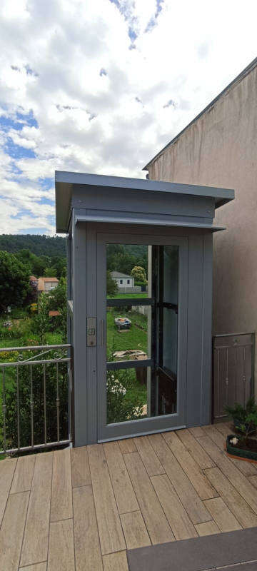 Photo de la référence Ascenseur privatif en pylône à LALEVADE-D'ARDECHE (07380)